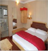 Rn Holidays Hotel Udagamandalam Exterior foto